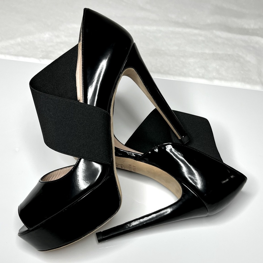 STUART WEITZMAN black peep toe open high heels, Size 6.5